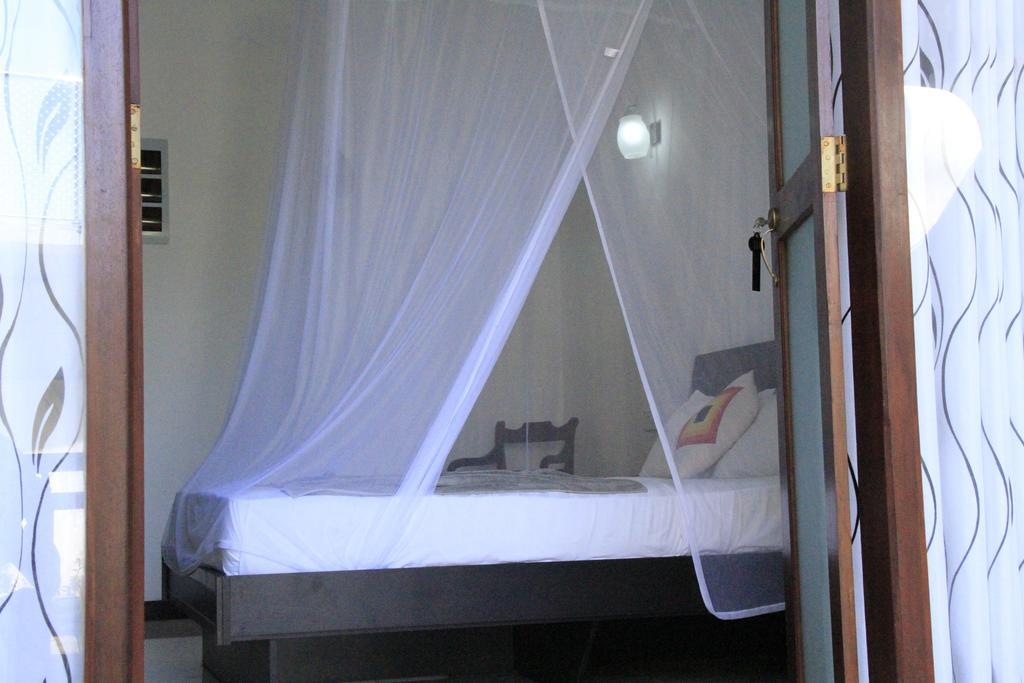 Hotel Neptune Bay Unawatuna Beach Chambre photo