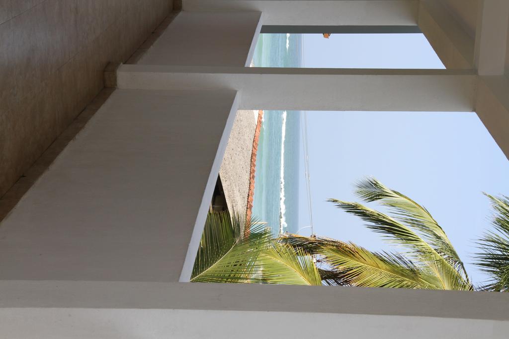 Hotel Neptune Bay Unawatuna Beach Extérieur photo