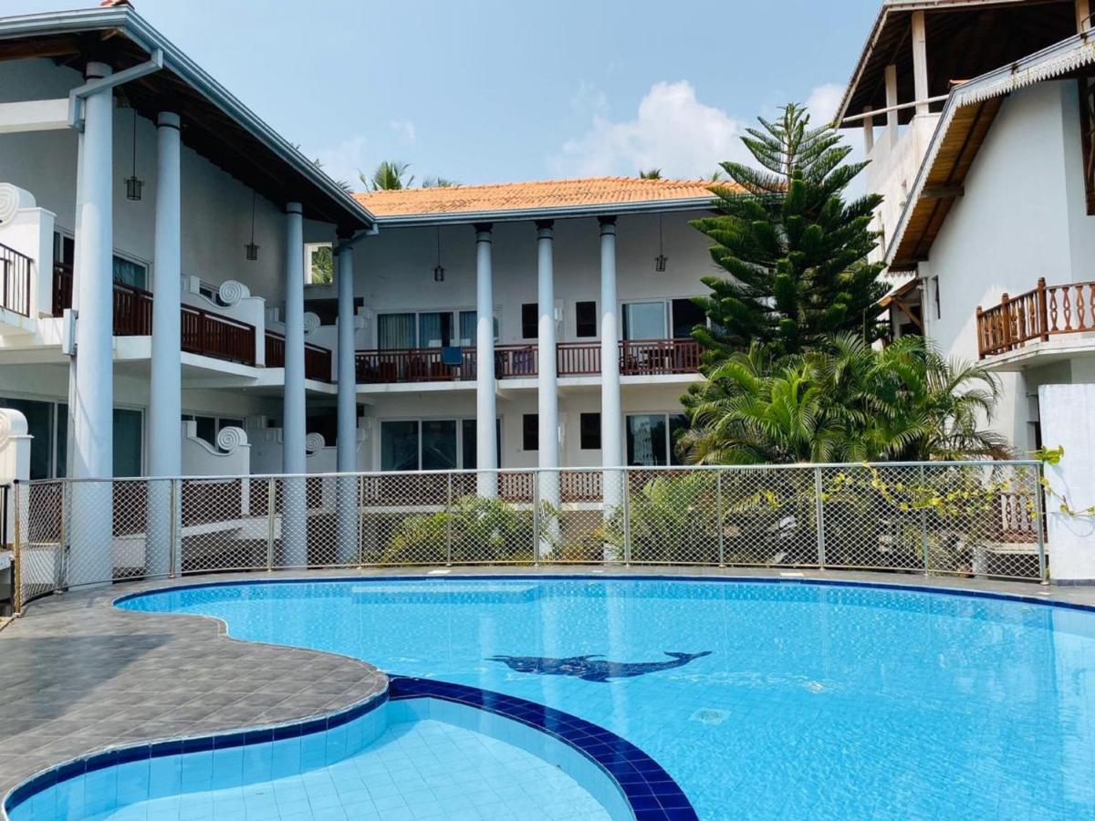 Hotel Neptune Bay Unawatuna Beach Extérieur photo
